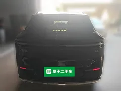 2025 Zeekr 7X 75kWh RWD Smart Driving, чёрный — фото 8