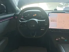 2025 Zeekr 7X 75kWh RWD Smart Driving, чёрный — фото 15