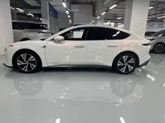 2022 Nio ET5 75kWh, белый — фото 4