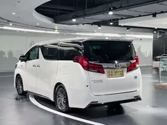2021 Toyota Alphard Hybrid 2.5L Premium, белый — фото 6