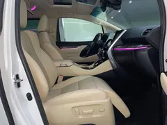 2021 Toyota Alphard Hybrid 2.5L Premium, белый — фото 11