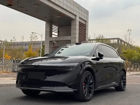 2025 Zeekr 7X 75kWh RWD Smart Driving