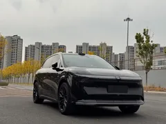 2025 Zeekr 7X 75kWh RWD Smart Driving, чёрный — фото 3