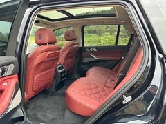 2023 BMW X5 30Li Premium M Sport Package, чёрный — фото 10