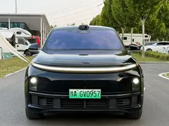 2024 Li Auto L7, чёрный — фото 2