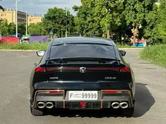 2022 Changan UNI-V 1.5T Sport, чёрный — фото 8