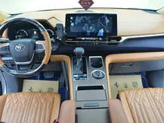 2021 Toyota Sienna 2.5L Hybrid Comfort — фото 6