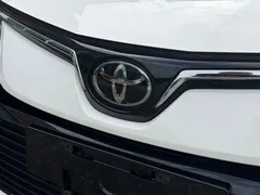 2021 Toyota Corolla 1.2T S-CVT Elite Plus, белый — фото 4