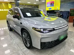 2024 Leapmotor C16 EV 520 Premium — фото 4