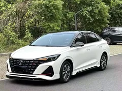 2023 Changan Eado PLUS 1.4T GDI DCT Premium, белый — фото 1