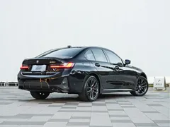 2023 BMW 3 Series 330i M Sport Night Package, чёрный — фото 4