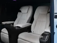 2020 Lexus LM 300h 4, белый — фото 16