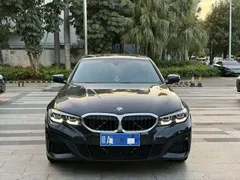 2022 BMW 3 Series 320Li M Sport Package, чёрный — фото 2
