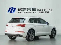 2022 Audi Q5L 45T Luxury Dynamic, белый — фото 7