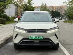 2025 BYD Yuan UP Smart Driving 401km, зелёный — фото 2