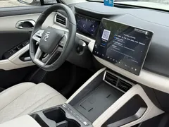 2025 BYD Yuan UP Smart Driving 401km, зелёный — фото 19