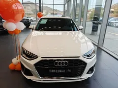 2022 Audi A4L 40 TFSI Fashion Dynamic, белый — фото 2