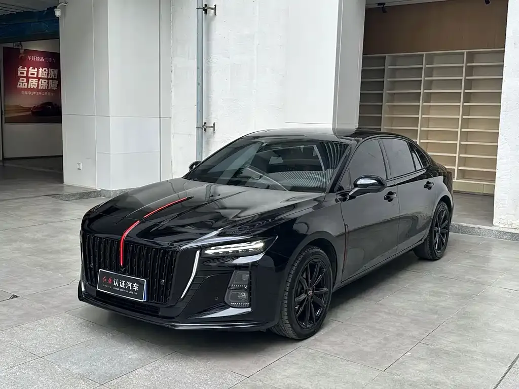 2025 Hongqi H5 2.0T AT