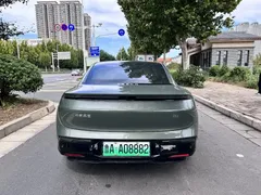 2024 Zeekr 007 RWD Smart Driving 100kWh, зелёный — фото 13