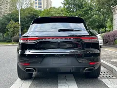 2021 Porsche Macan 2.0T, чёрный — фото 13