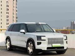 2025 Zeekr 9X Hyper 70kWh 6-seat, белый — фото 3