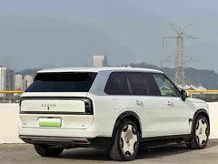 2025 Zeekr 9X Hyper 70kWh 6-seat, белый — фото 4