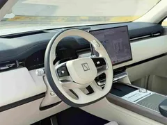 2025 Zeekr 9X Hyper 70kWh 6-seat, белый — фото 11