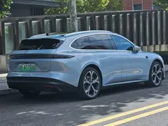 2024 Nio ET5T 75kWh Touring, синий — фото 8