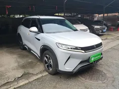2024 BYD Yuan UP 401km Leading, белый — фото 4