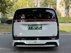 2024 Li Auto MEGA Ultra, белый — фото 4