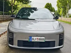 2025 Li Auto i6 2WD Standard — фото 2