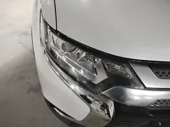 2020 Mitsubishi Outlander 2.0L 2WD 5-seat, белый — фото 8