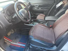 2020 Mitsubishi Outlander 2.0L 2WD 5-seat, белый — фото 17