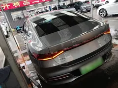 2024 BYD Qin PLUS Honor DM-i PHEV 55km Leading — фото 5