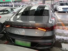 2024 BYD Qin PLUS Honor DM-i PHEV 55km Leading — фото 6