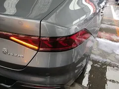 2024 BYD Qin PLUS Honor DM-i PHEV 55km Leading — фото 8