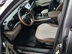 2024 BYD Qin PLUS Honor DM-i PHEV 55km Leading — фото 15