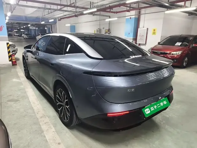 2024 Zeekr 007 EV 4WD 100kWh