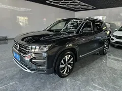 2022 Volkswagen Tayron 280TSI 2WD Luxury, чёрный — фото 2
