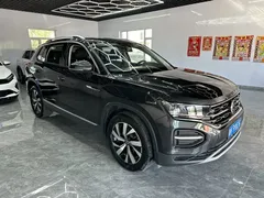 2022 Volkswagen Tayron 280TSI 2WD Luxury, чёрный — фото 3