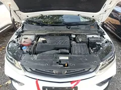 2020 Geely Coolray 240T MT, белый — фото 20