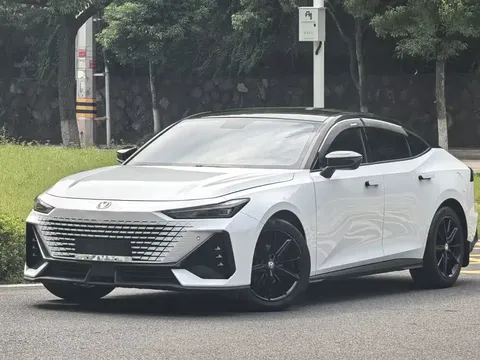 2022 Changan UNI-V 1.5T Premium