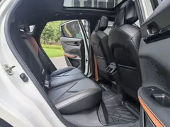 2022 Changan UNI-V 1.5T Premium, белый — фото 10