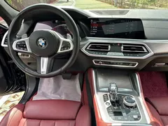 2021 BMW X6 Premium M Sport Package, чёрный — фото 14