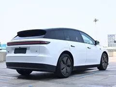 2026 Li Auto i6 2WD Standard, белый — фото 5