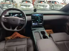 2024 Nio ET5T 75kWh Touring, белый — фото 10