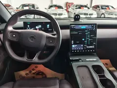2024 Nio ET5T 75kWh Touring, белый — фото 11