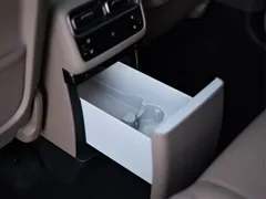 2025 Li Auto i6 4WD Standard, чёрный — фото 19