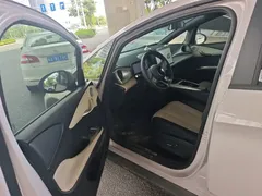 2025 BYD Dolphin Smart Driving 420km Freedom EV — фото 12