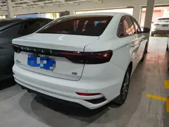 2023 Geely Emgrand 4th Gen Champion 1.5L CVT Luxury, белый — фото 10